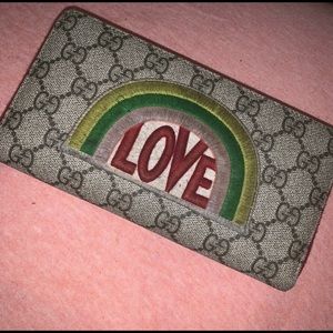 WOMENS GUCCI WALLET